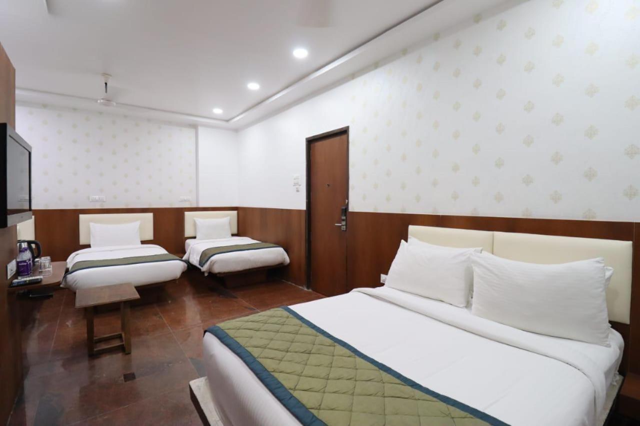 Hotel Center Point ソーラープル エクステリア 写真
